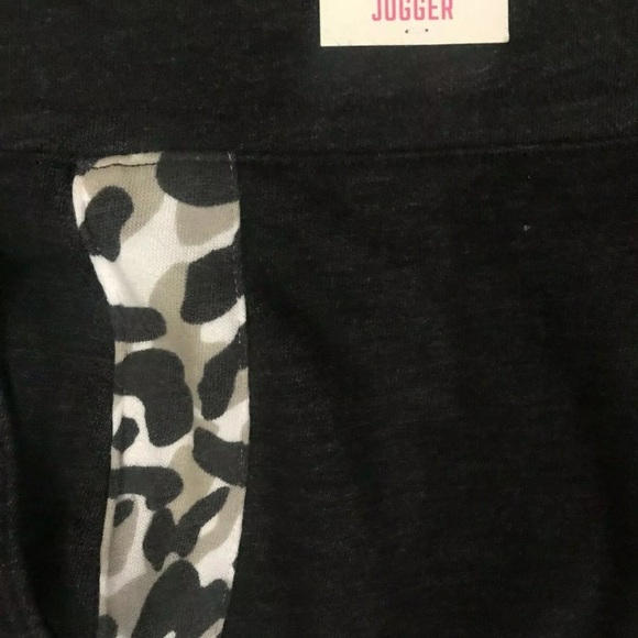 Victoria’s Secret Pink - Picture 4 of 5